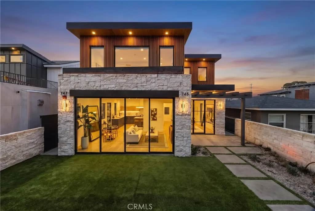 745 35th Street, Manhattan Beach, CA — listing photo 1