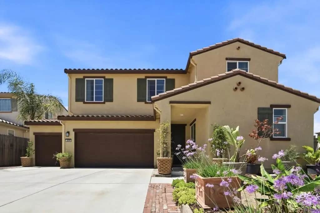 3076 Palomino, Hollister, CA — listing photo 1