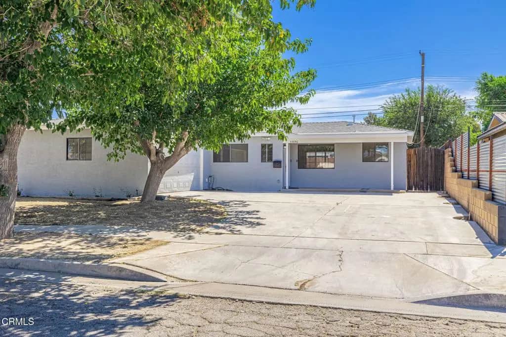 44846 Andale Avenue, Lancaster, CA — listing photo 1