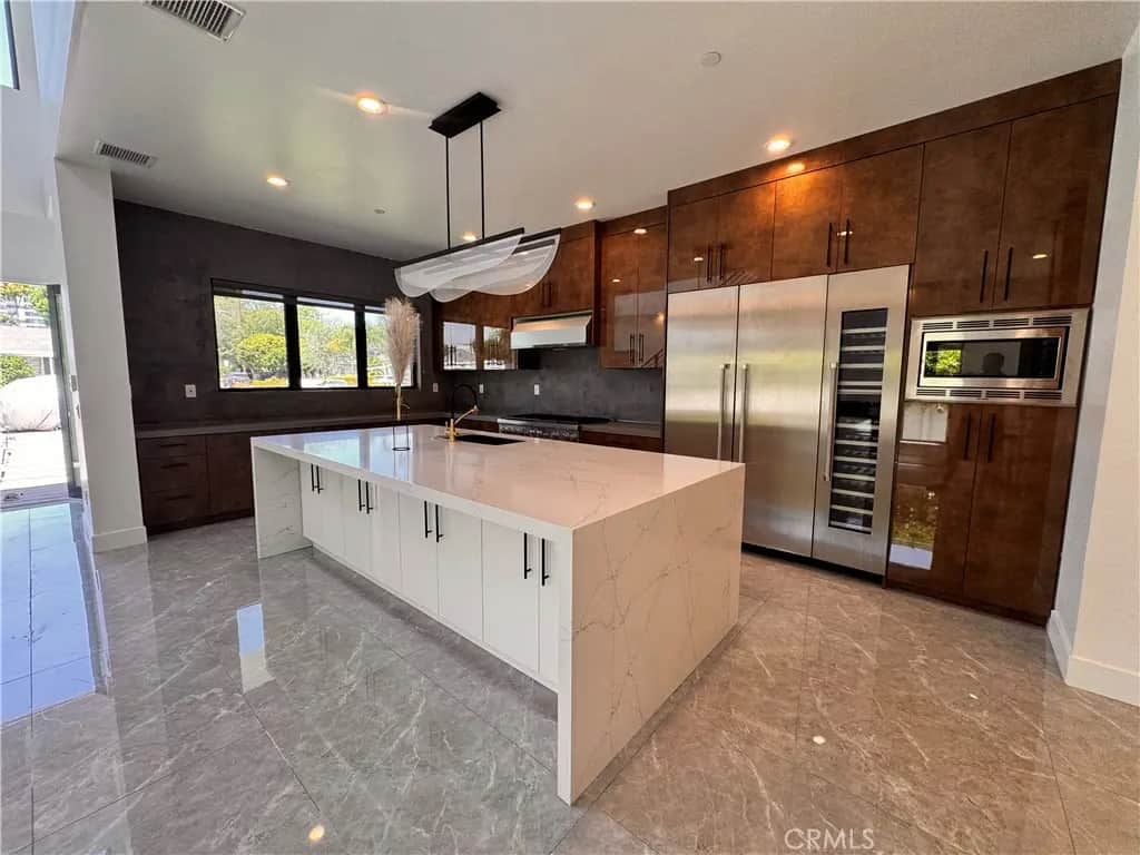 11230 Pickford, Los Angeles, CA — listing photo 1