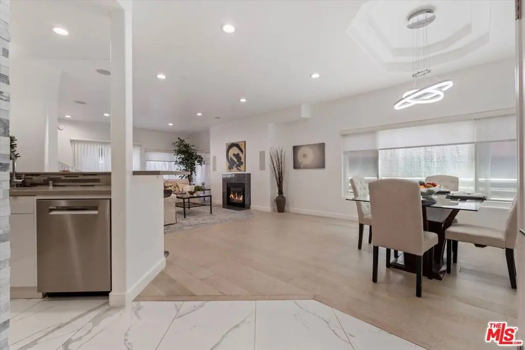 1160 Granville Avenue 108, Los Angeles, CA — listing photo 1