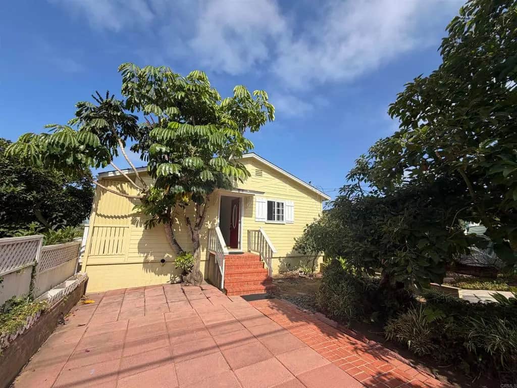 534 Ocean View Avenue, Encinitas, CA — listing photo 1
