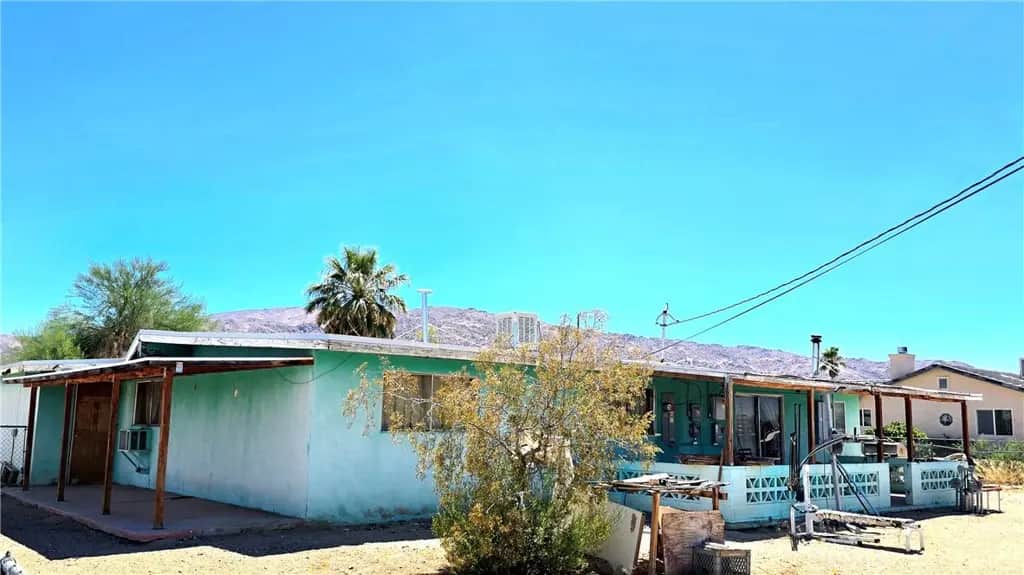 74458 Pinon, 29 Palms, CA — listing photo 1