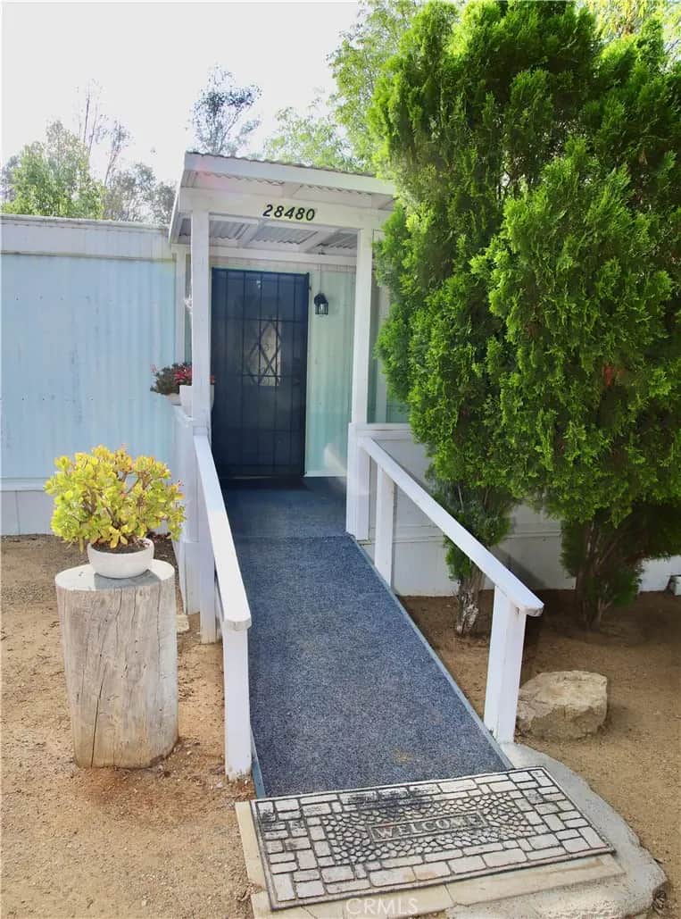 28480 Red Gum Drive, Lake Elsinore, CA — listing photo 1