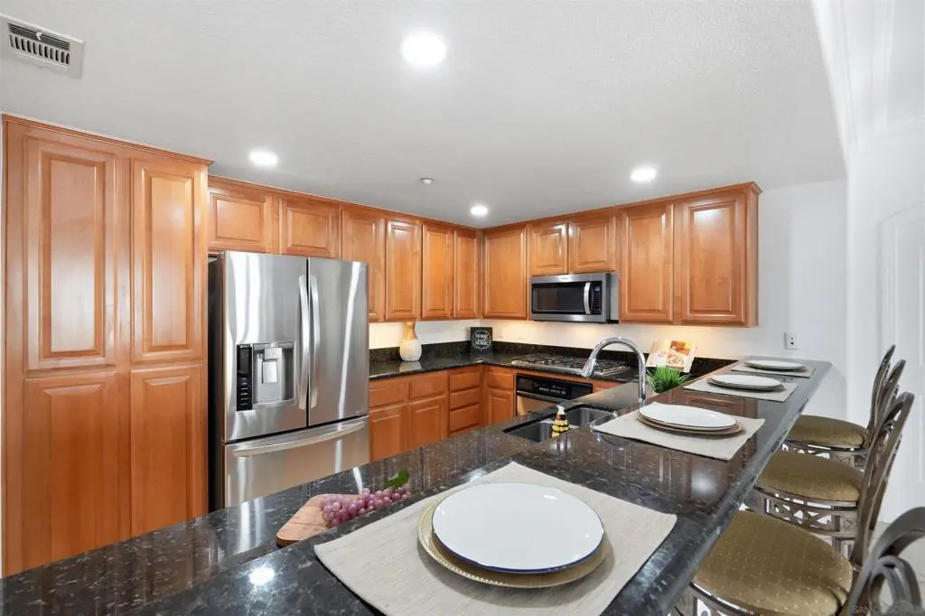 301 W G St 317, San Diego, CA — listing photo 1