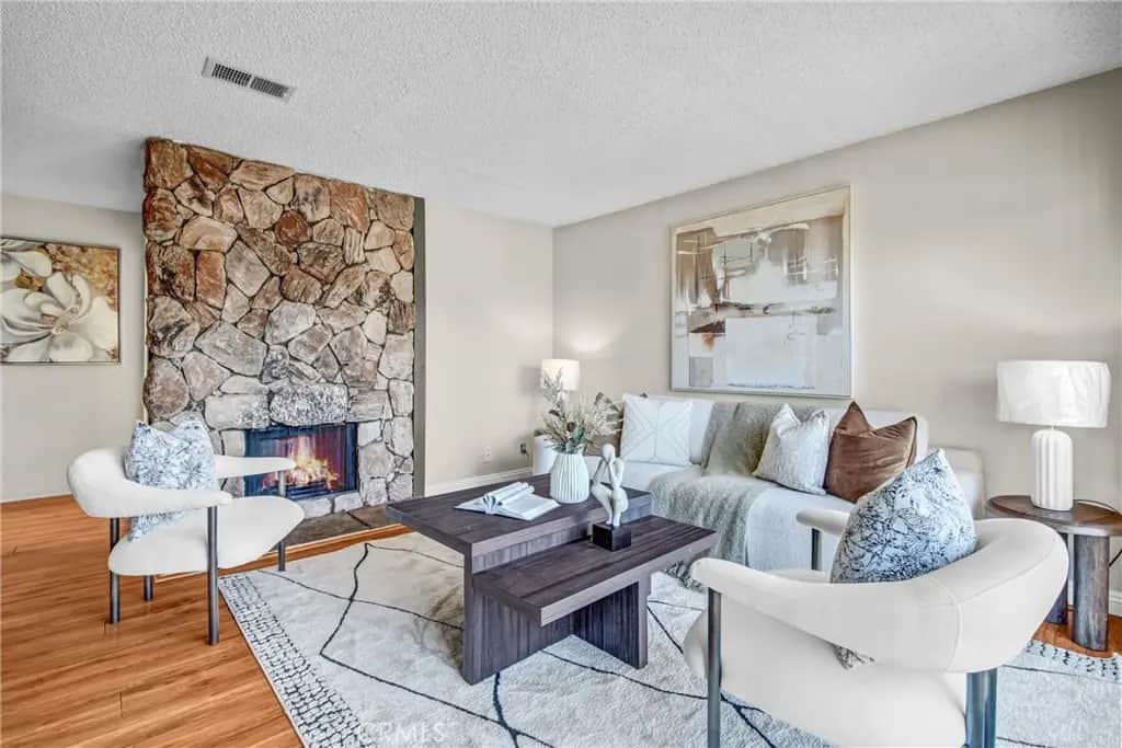 218 Avondale Avenue D, Monterey Park, CA — listing photo 1