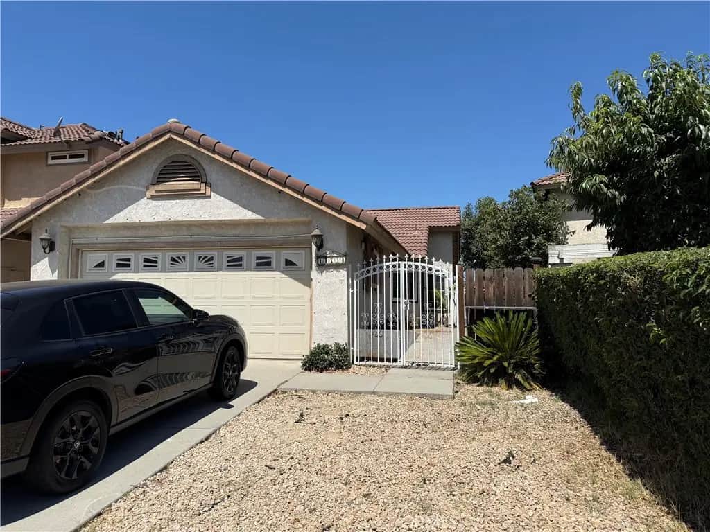 11738 Fernwood, Fontana, CA — listing photo 1