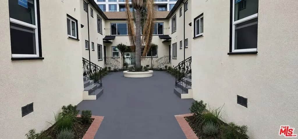 537 S Catalina Street 4, Los Angeles, CA — listing photo 1