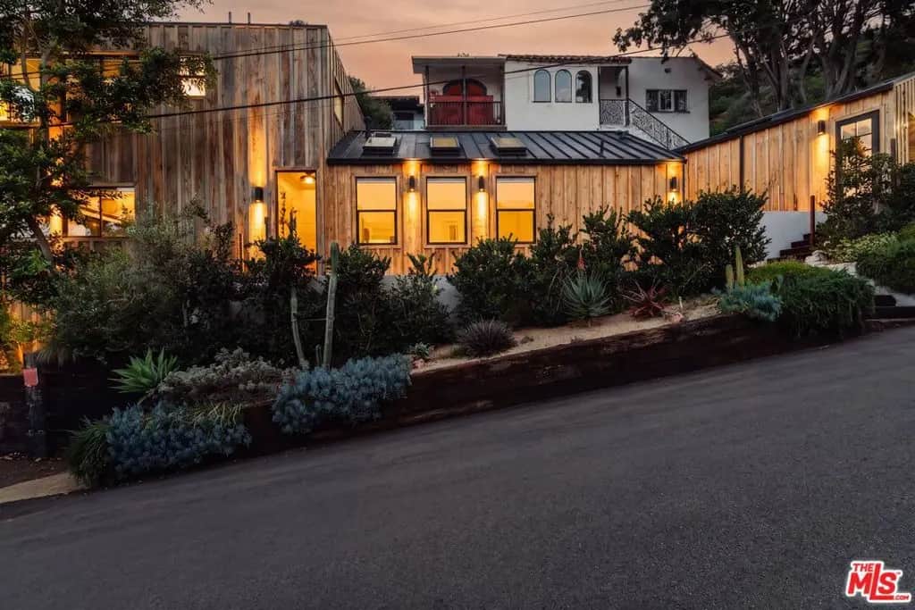 8550 Ridpath Drive, Los Angeles, CA — listing photo 1