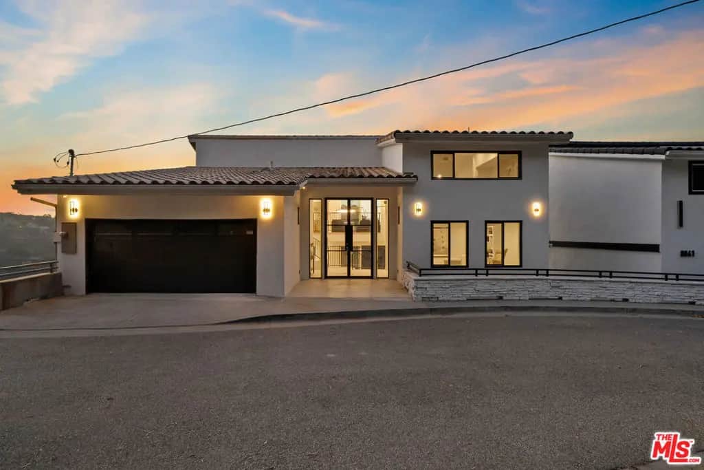 8045 Bulwer Drive, Los Angeles, CA — listing photo 1