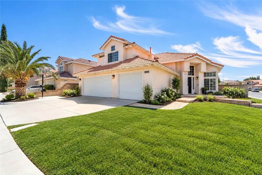 44351 Shad, Lancaster, CA — listing photo 1