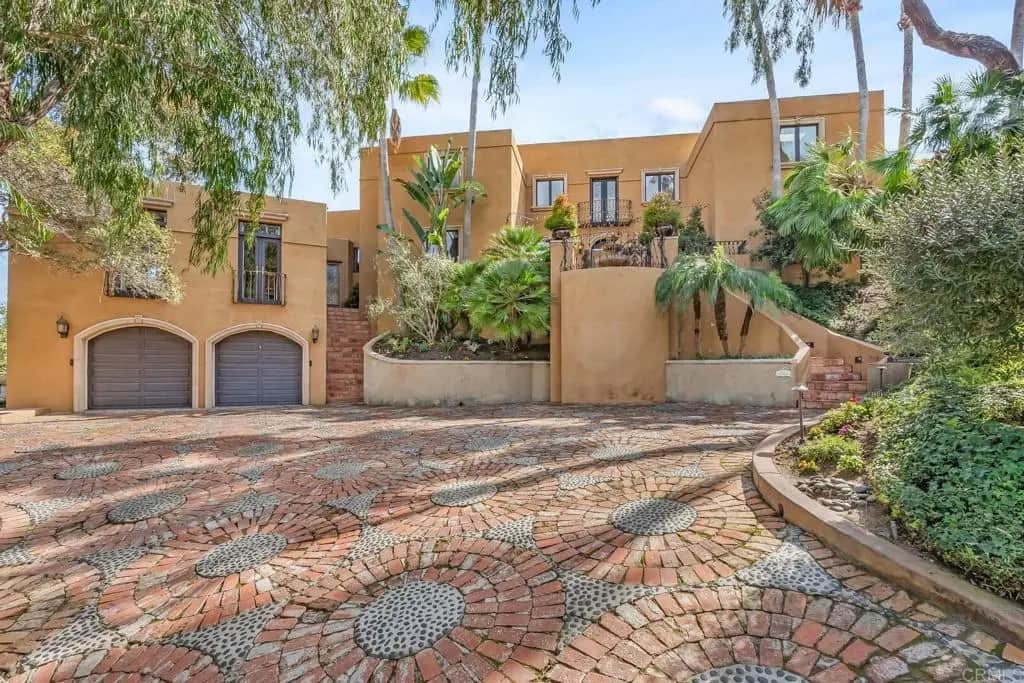 136 Hummingbird, Encinitas, CA — listing photo 1