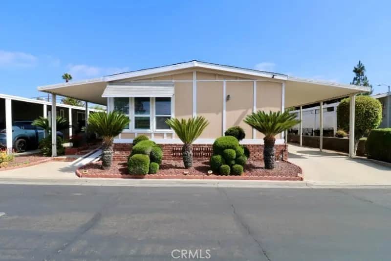 14055 Lake View Drive 14, La Mirada, CA — listing photo 1