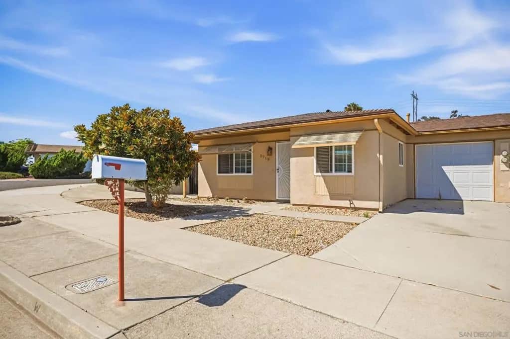 3719 Mira Pacific Dr, Oceanside, CA — listing photo 1