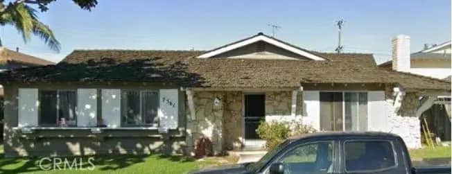 7561 Amazon Lane 3, Huntington Beach, CA — listing photo 1