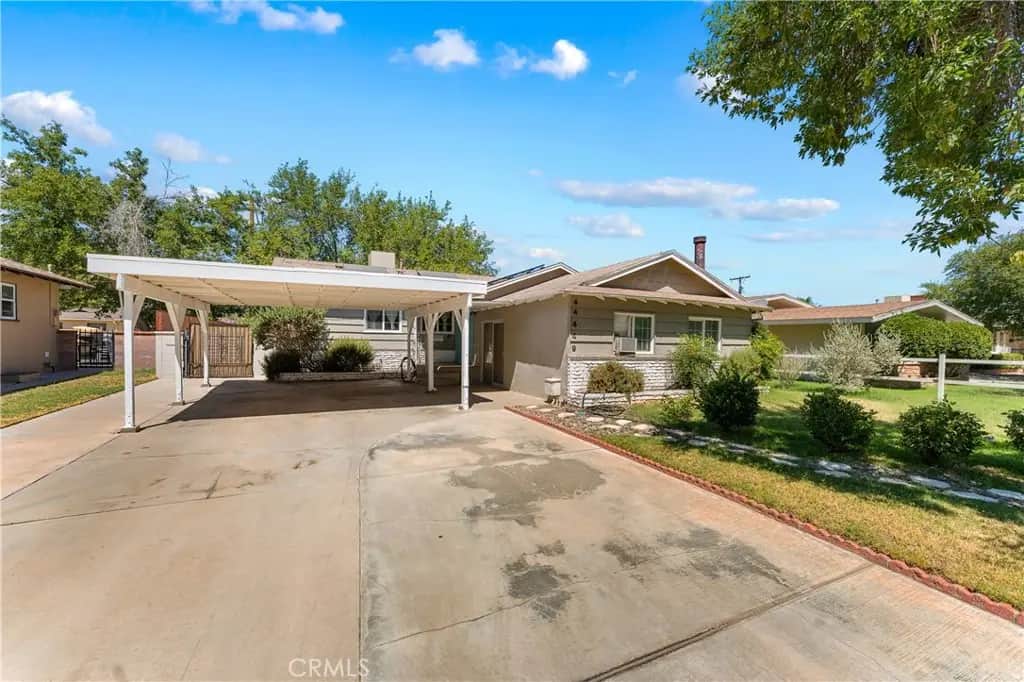 44449 Loneoak, Lancaster, CA — listing photo 1