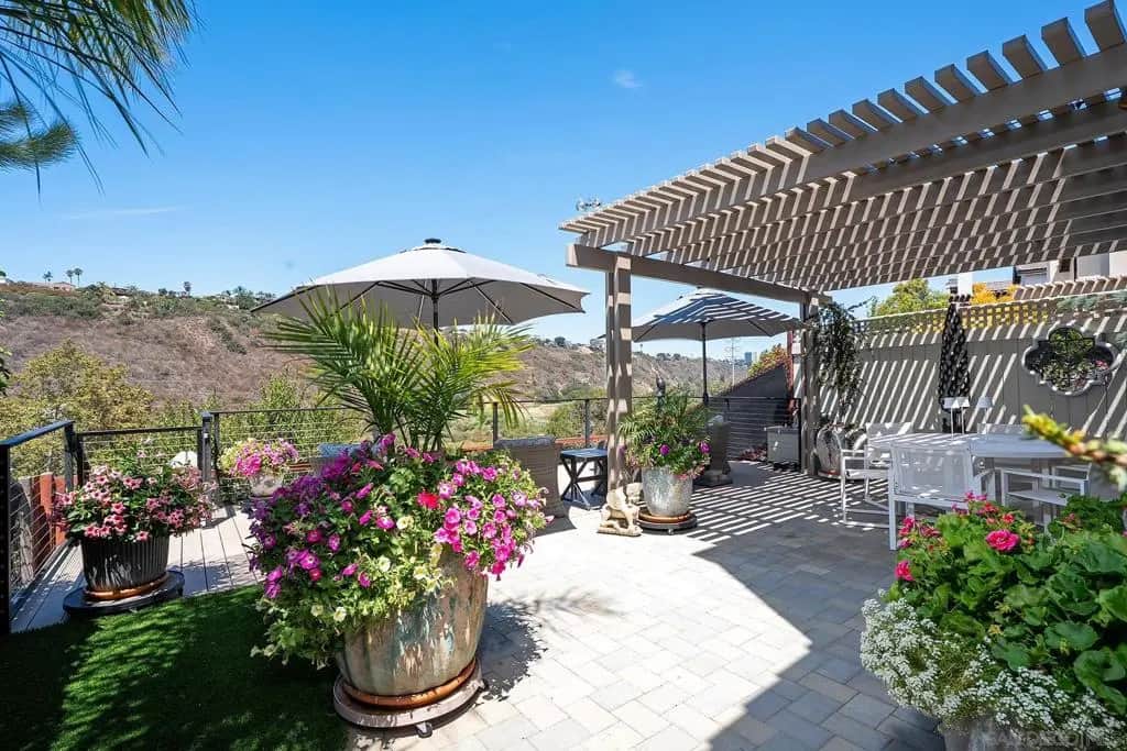 6093 CAMINITO DEL OESTE, San Diego, CA — listing photo 1
