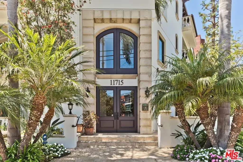 11715 Chenault Street 102, Los Angeles, CA — listing photo 1