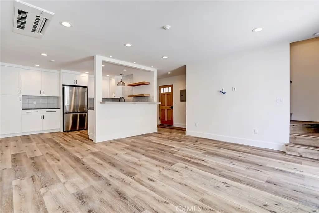 1919 Harriman Lane 3, Redondo Beach, CA — listing photo 1
