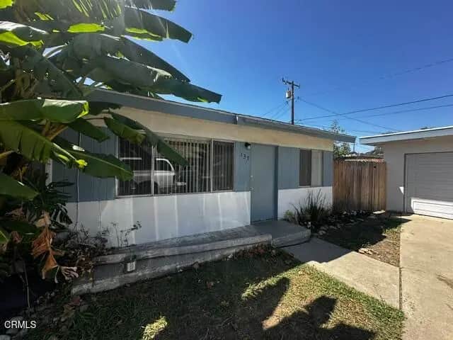 137 De Anza Drive, Ventura, CA — listing photo 1