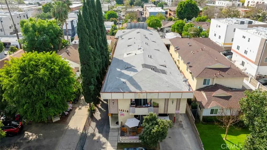 14218 Sylvan, Los Angeles, CA — listing photo 1