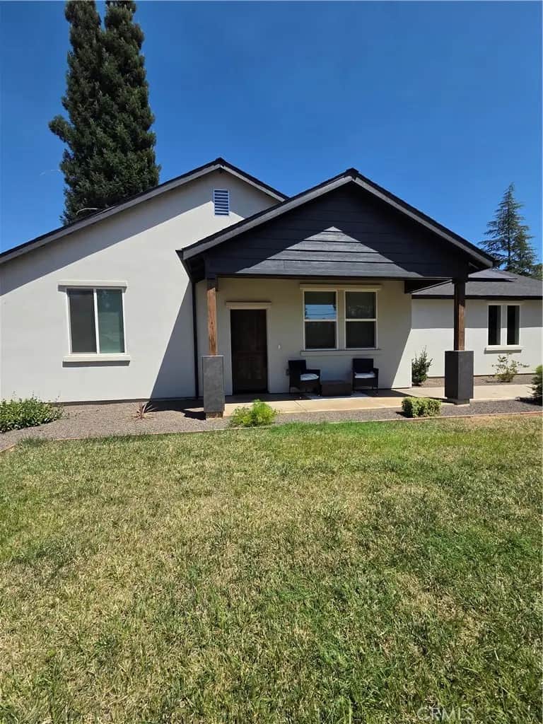 1909 York Towne, Paradise, CA — listing photo 1