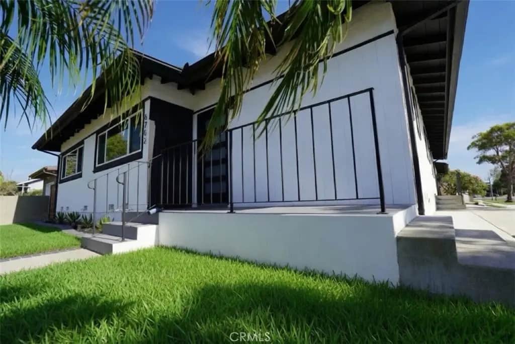 6702 E El Progreso Street, Long Beach, CA — listing photo 1