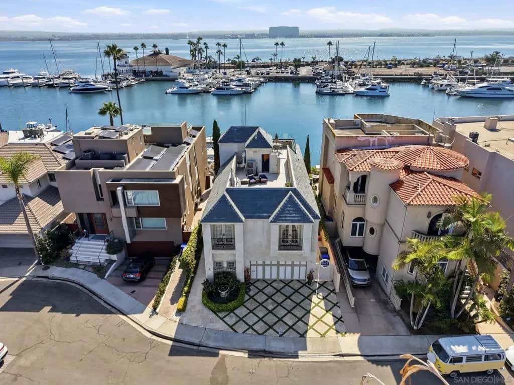 7 Green Turtle Road, Coronado, CA — listing photo 1