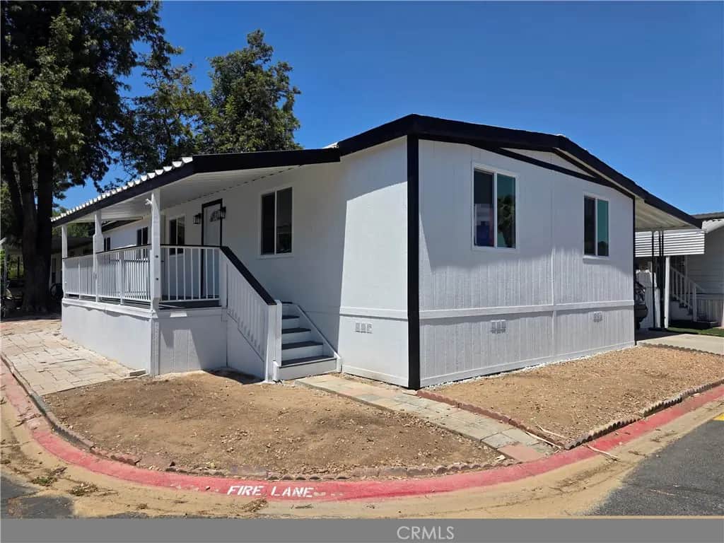 350 San Jacinto Avenue 198, Perris, CA — listing photo 1
