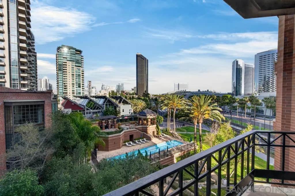 500 W Harbor 619, San Diego, CA — listing photo 1