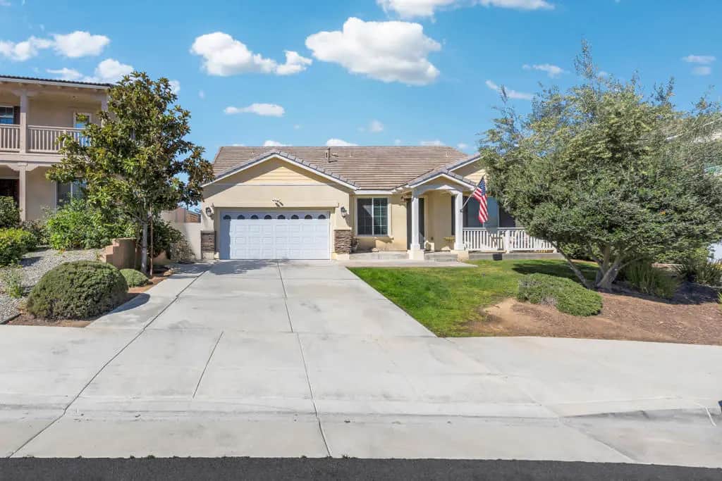 15795 Hammett Court, Moreno Valley, CA — listing photo 1
