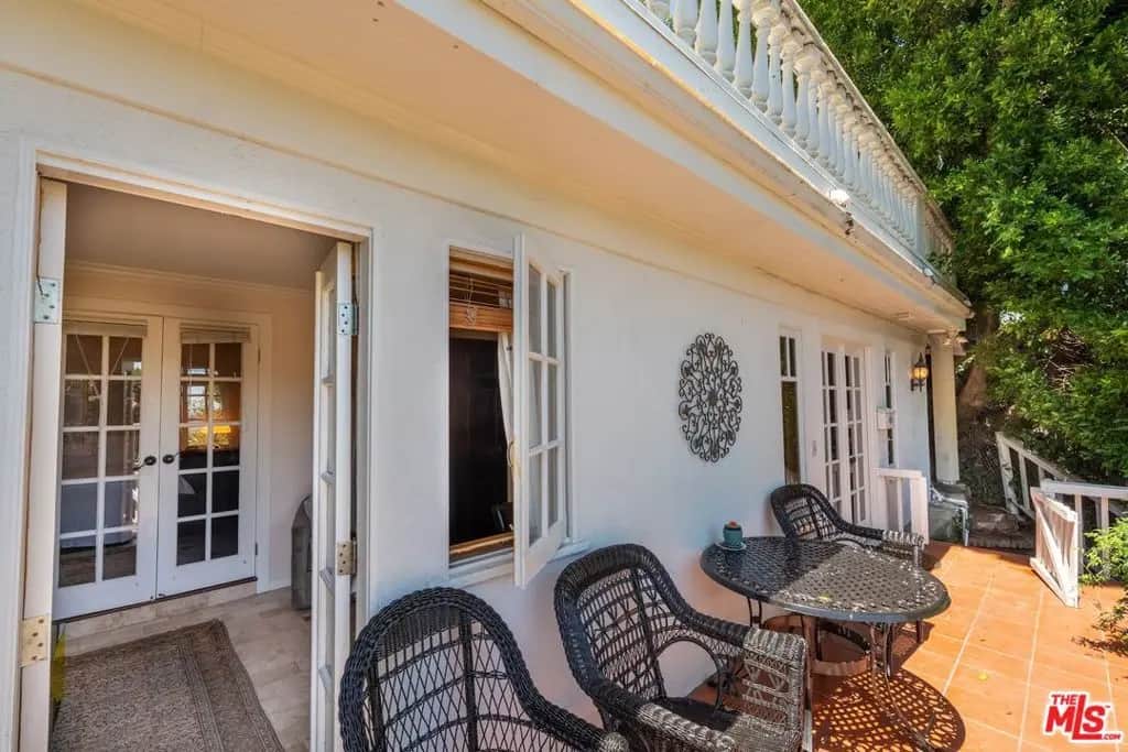 8298 Presson Place, Los Angeles, CA — listing photo 1