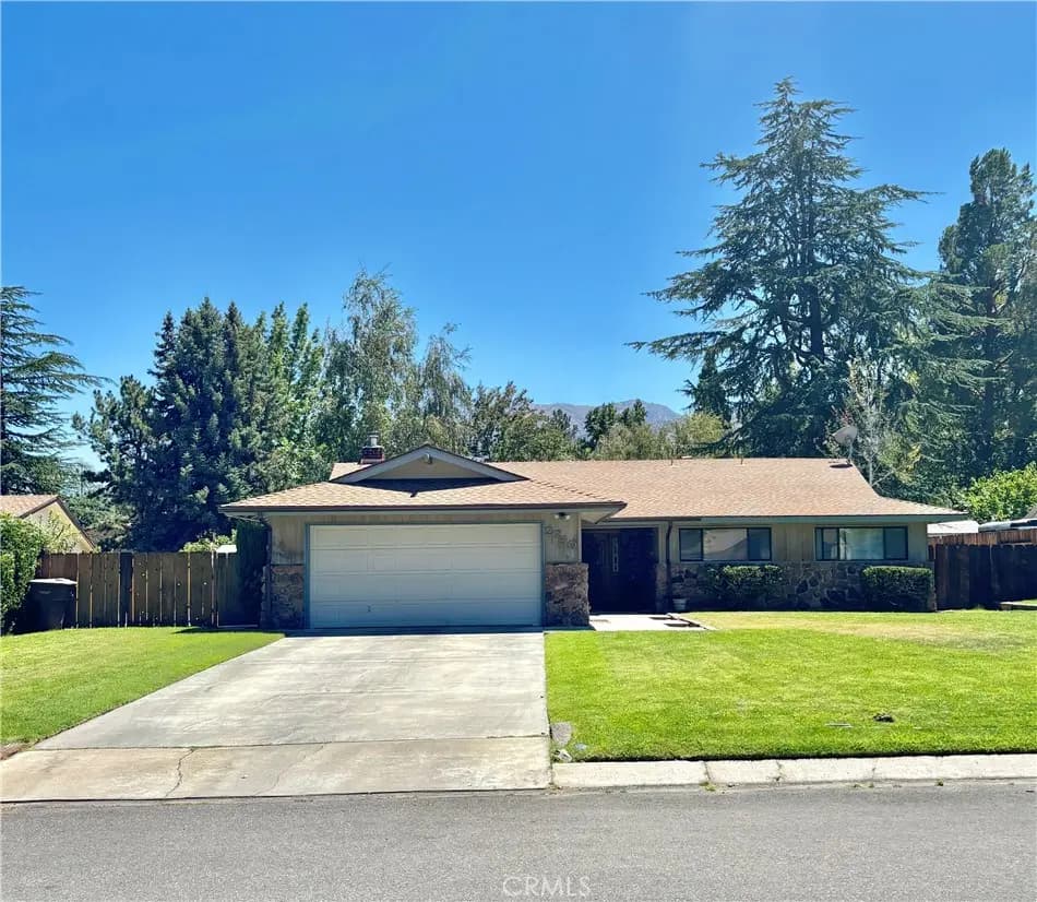 2750 Sierra Vista Way, Bishop, CA — listing photo 1