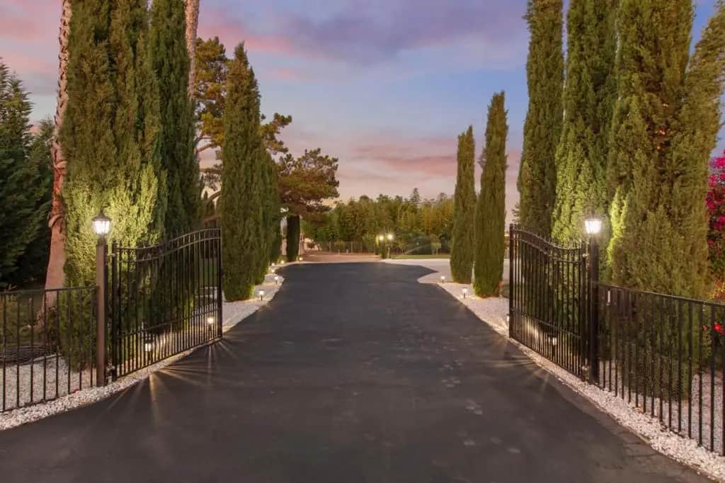 433 Briggs Road, Hollister, CA — listing photo 1