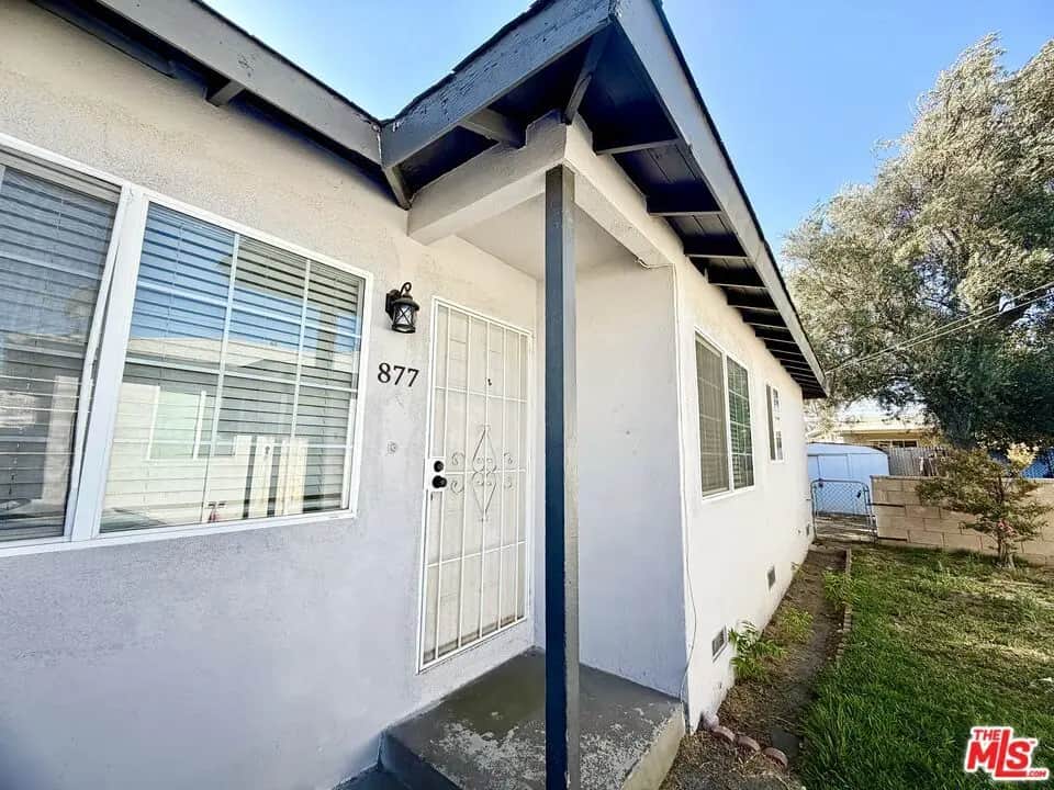 877 W Wilson Street, Pomona, CA — listing photo 1
