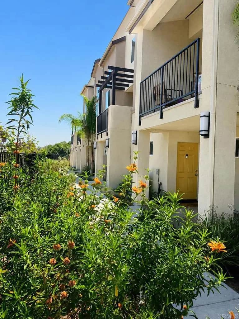 438 Creekside Circle, San Diego, CA — listing photo 1