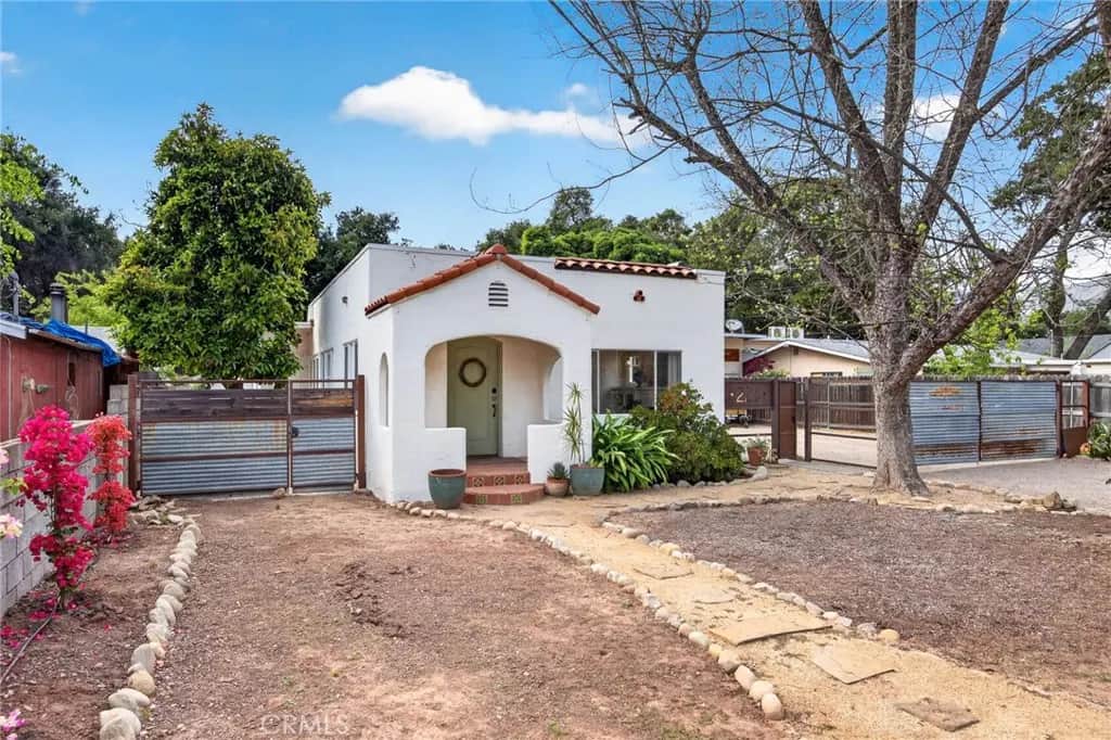 223 S Padre Juan, Ojai, CA — listing photo 1
