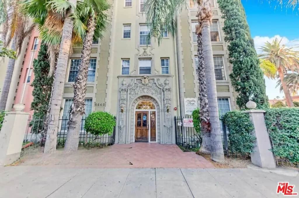 5640 Franklin Avenue 500, Los Angeles, CA — listing photo 1