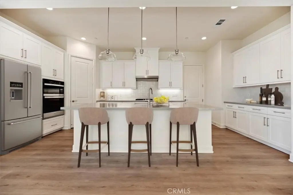 1420 E Moore Street, Redlands, CA — listing photo 1