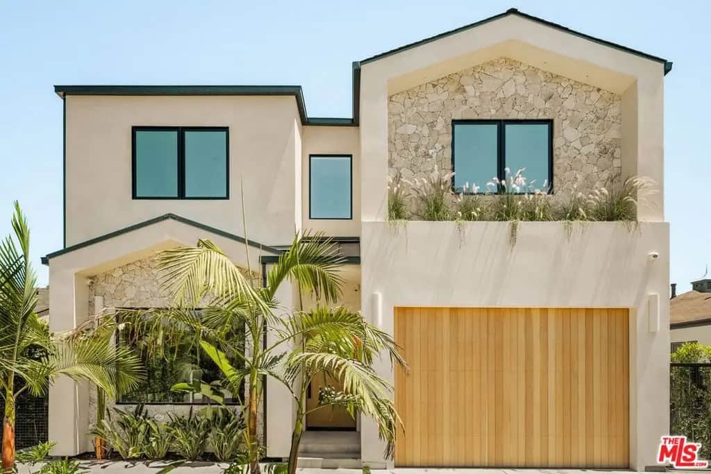 1758 S Holt Avenue, Los Angeles, CA — listing photo 1