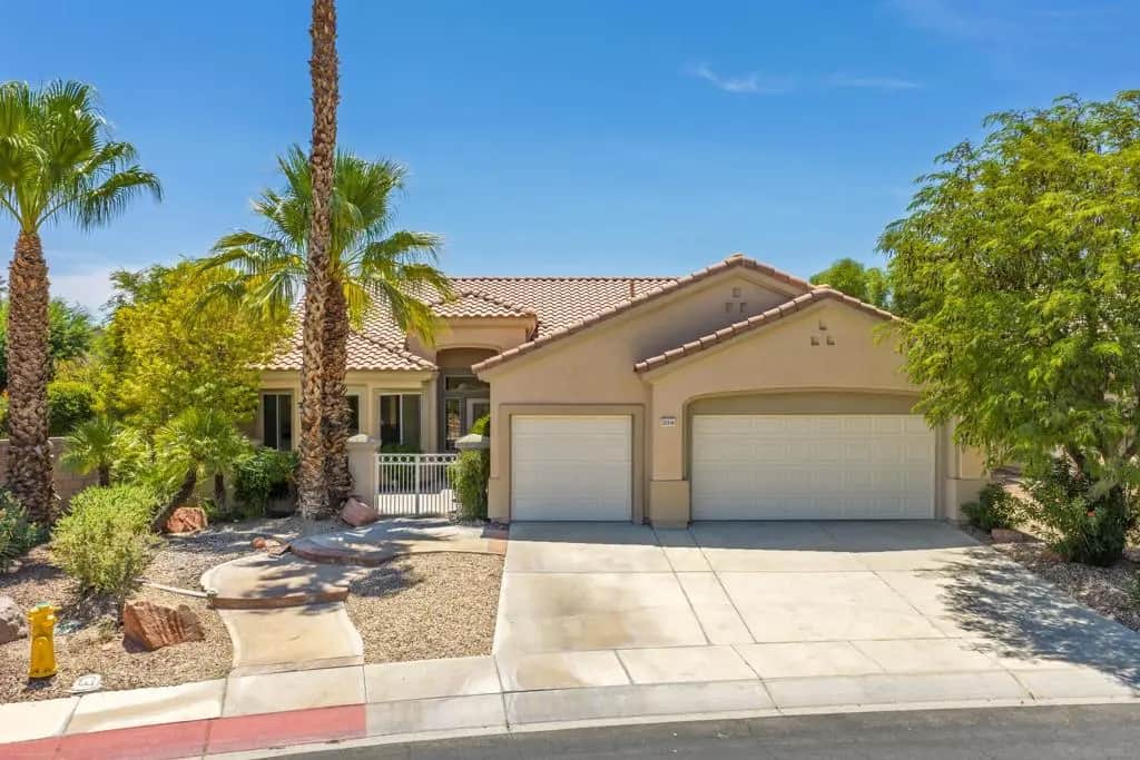 35316 Monarch Way, Palm Desert, CA — listing photo 1
