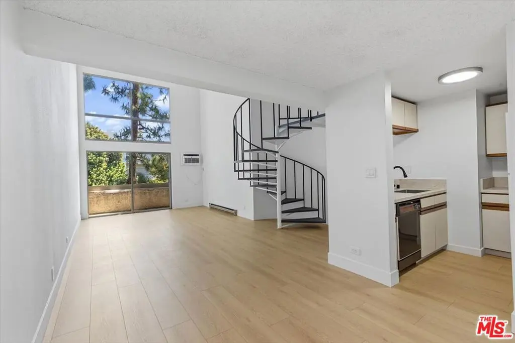 1440 Veteran Avenue 348, Los Angeles, CA — listing photo 1