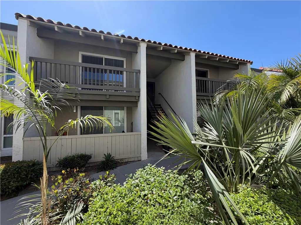 17230 San Mateo 20, Fountain Valley, CA — listing photo 1