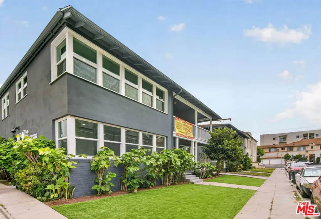 136 S Edgemont Street, Los Angeles, CA — listing photo 1
