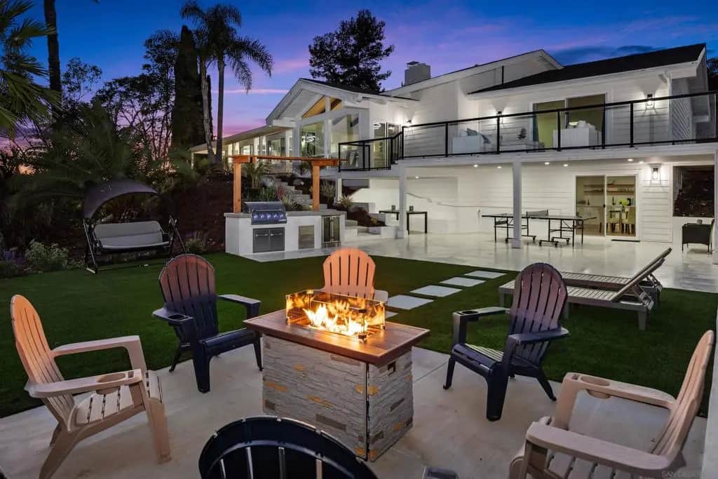1112 Starview Dr, Vista, CA — listing photo 1