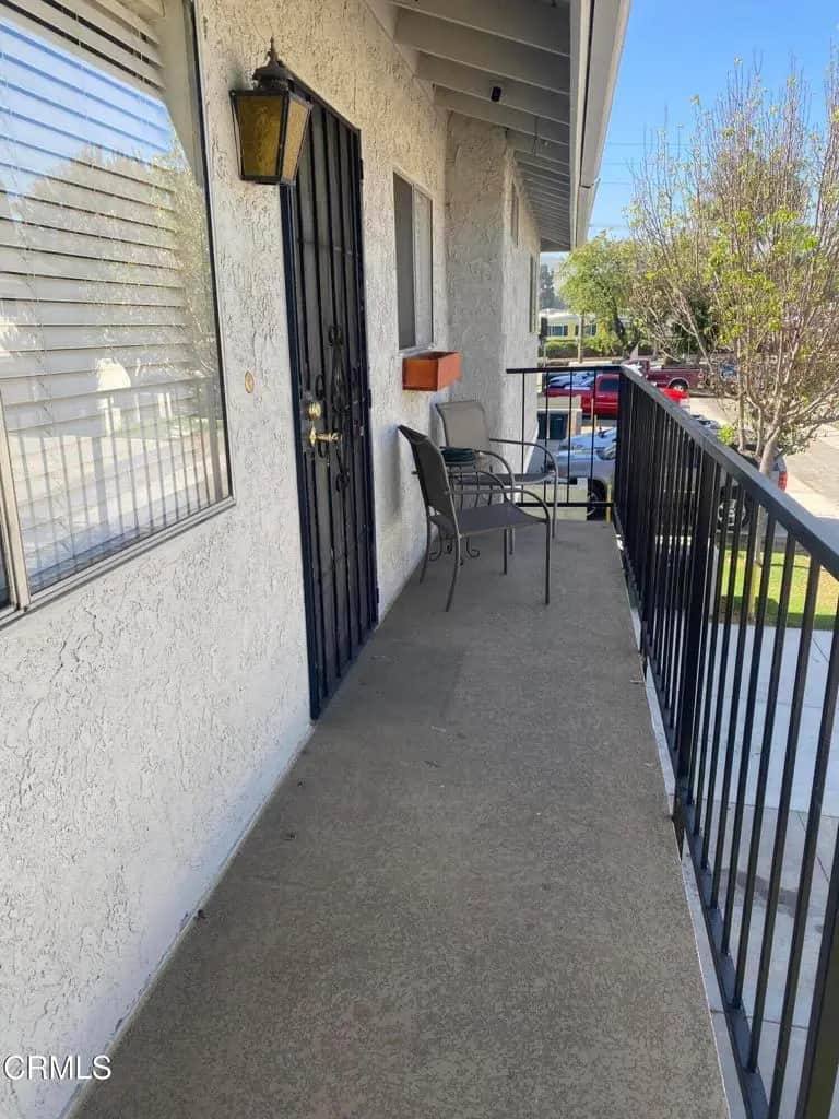1136 Acadia Place, Ventura, CA — listing photo 1