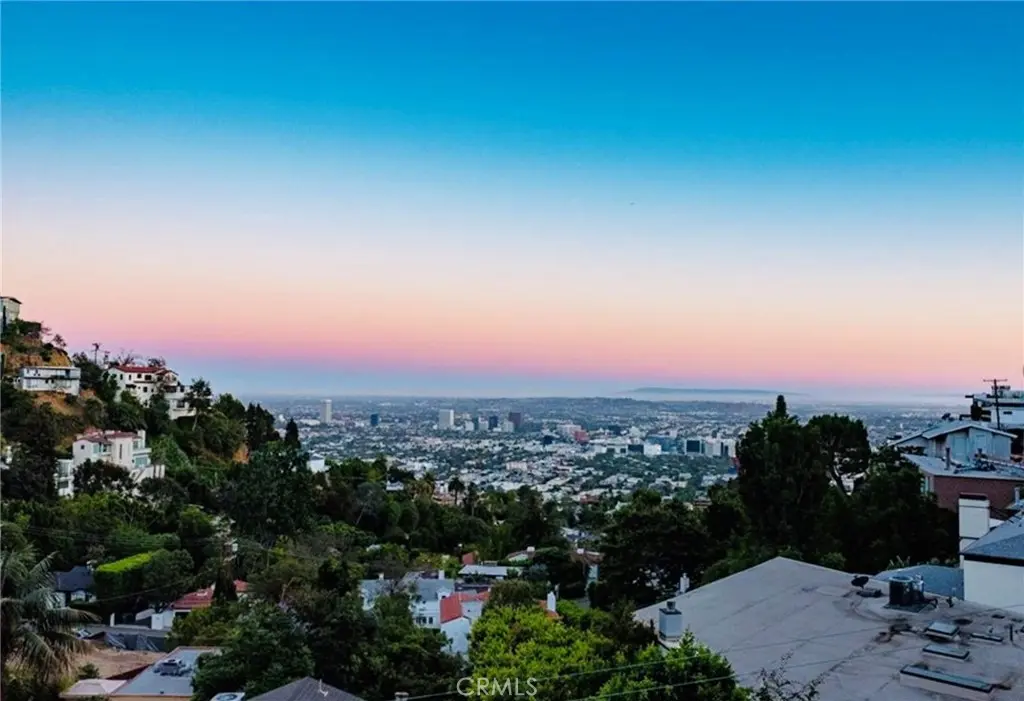 8827 Evanview, Los Angeles, CA — listing photo 1