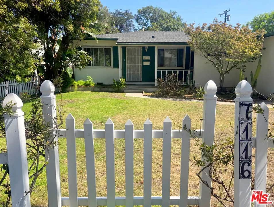 7116 W 91st Street, Los Angeles, CA — listing photo 1