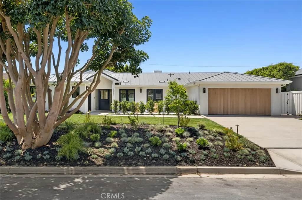 2501 Via Marina, Newport Beach, CA — listing photo 1