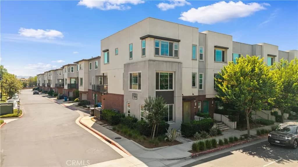 1530 W Cameron, West Covina, CA — listing photo 1